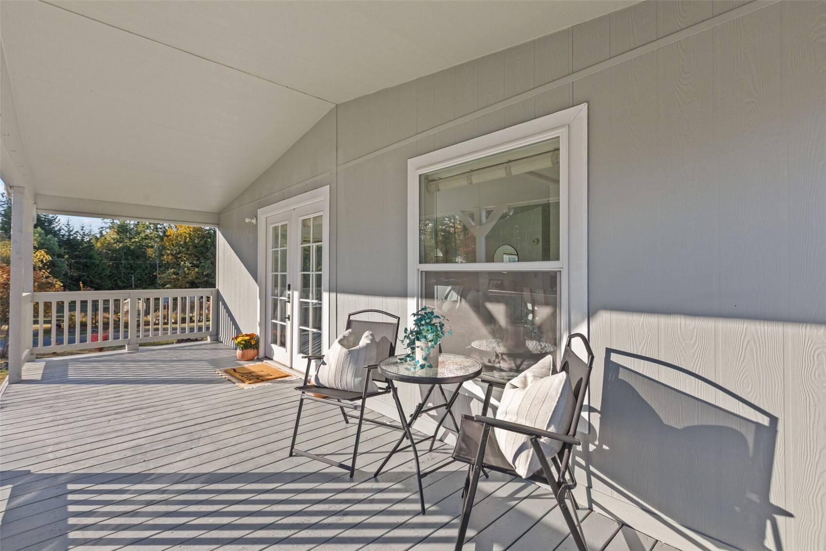 92 Law Avenue Property Photo 5