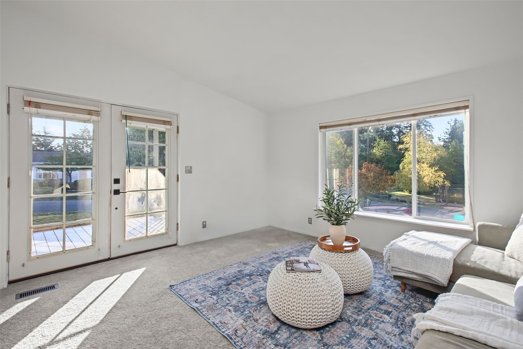 92 Law Avenue Property Photo 6