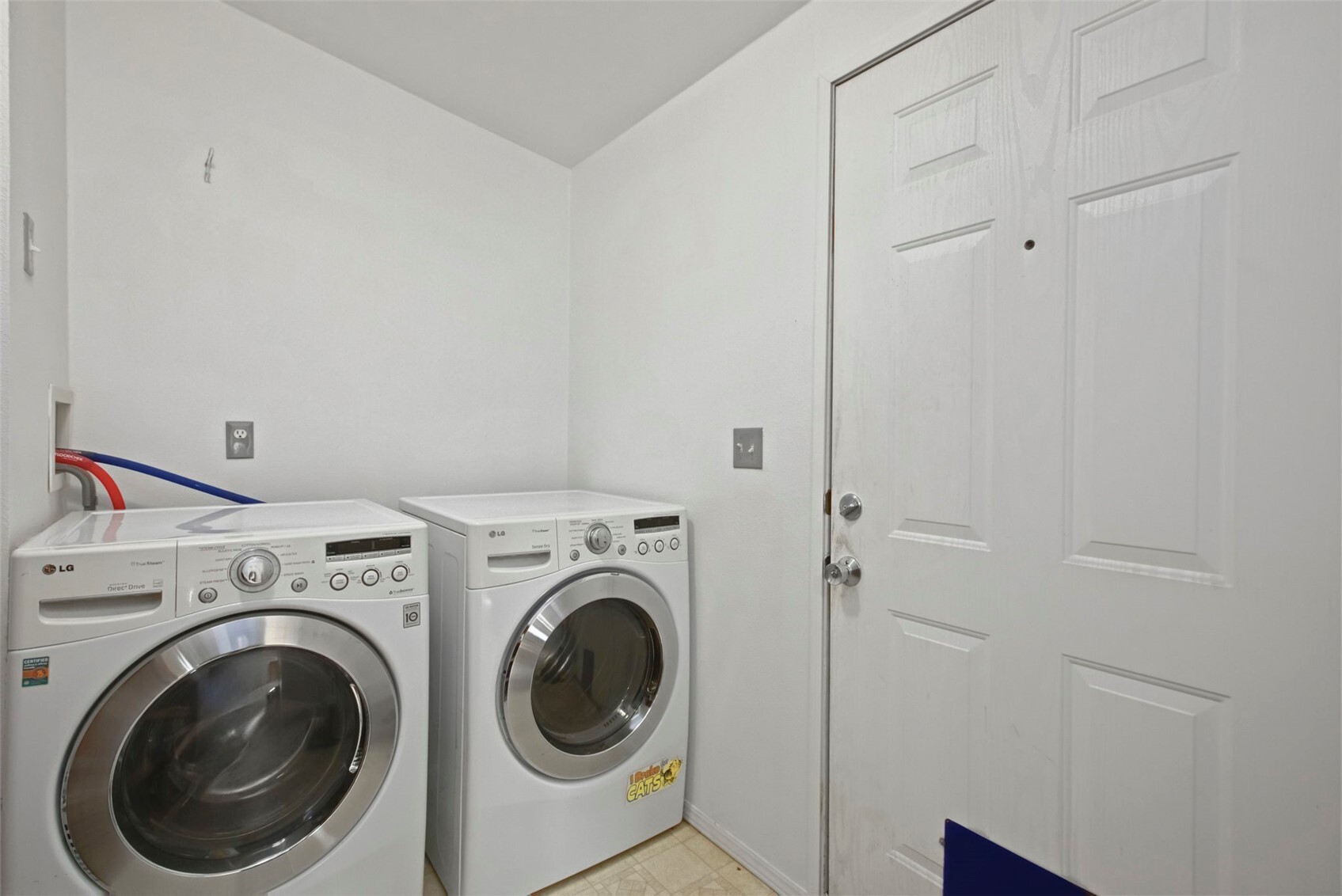 92 Law Avenue Property Photo 21