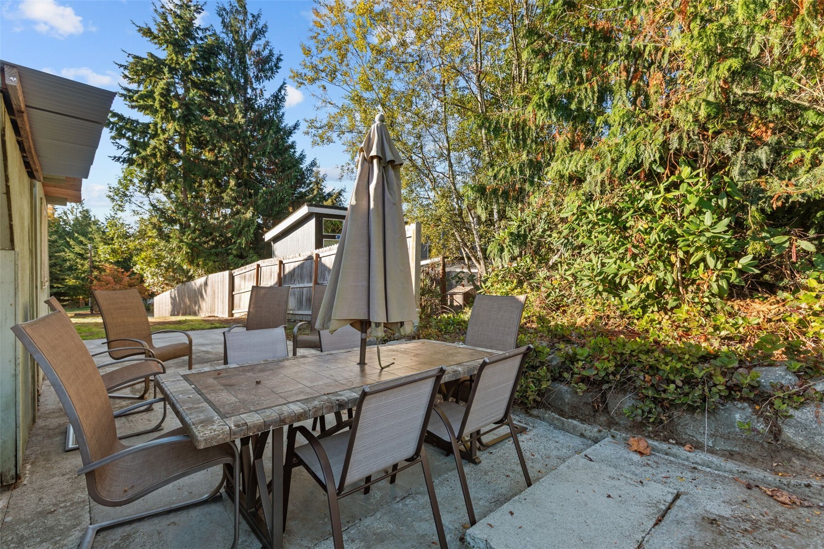 92 Law Avenue Property Photo 22