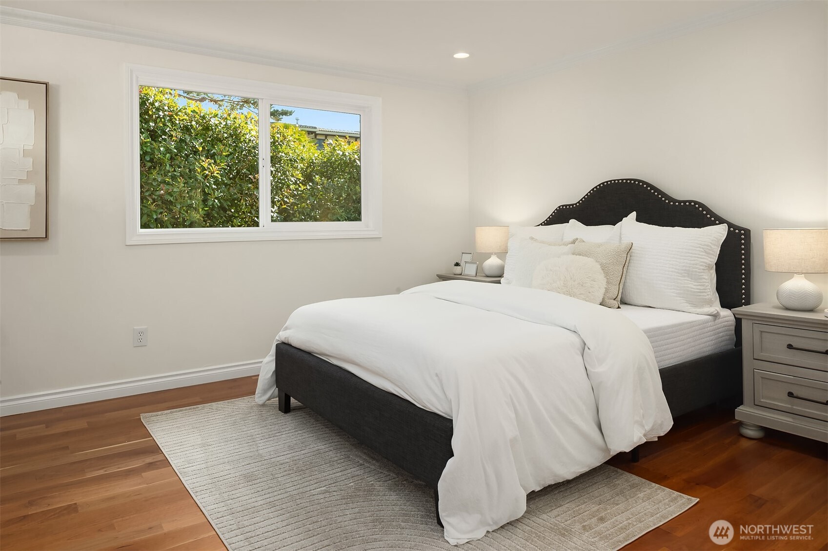 500 Waverly Way Property Photo 15