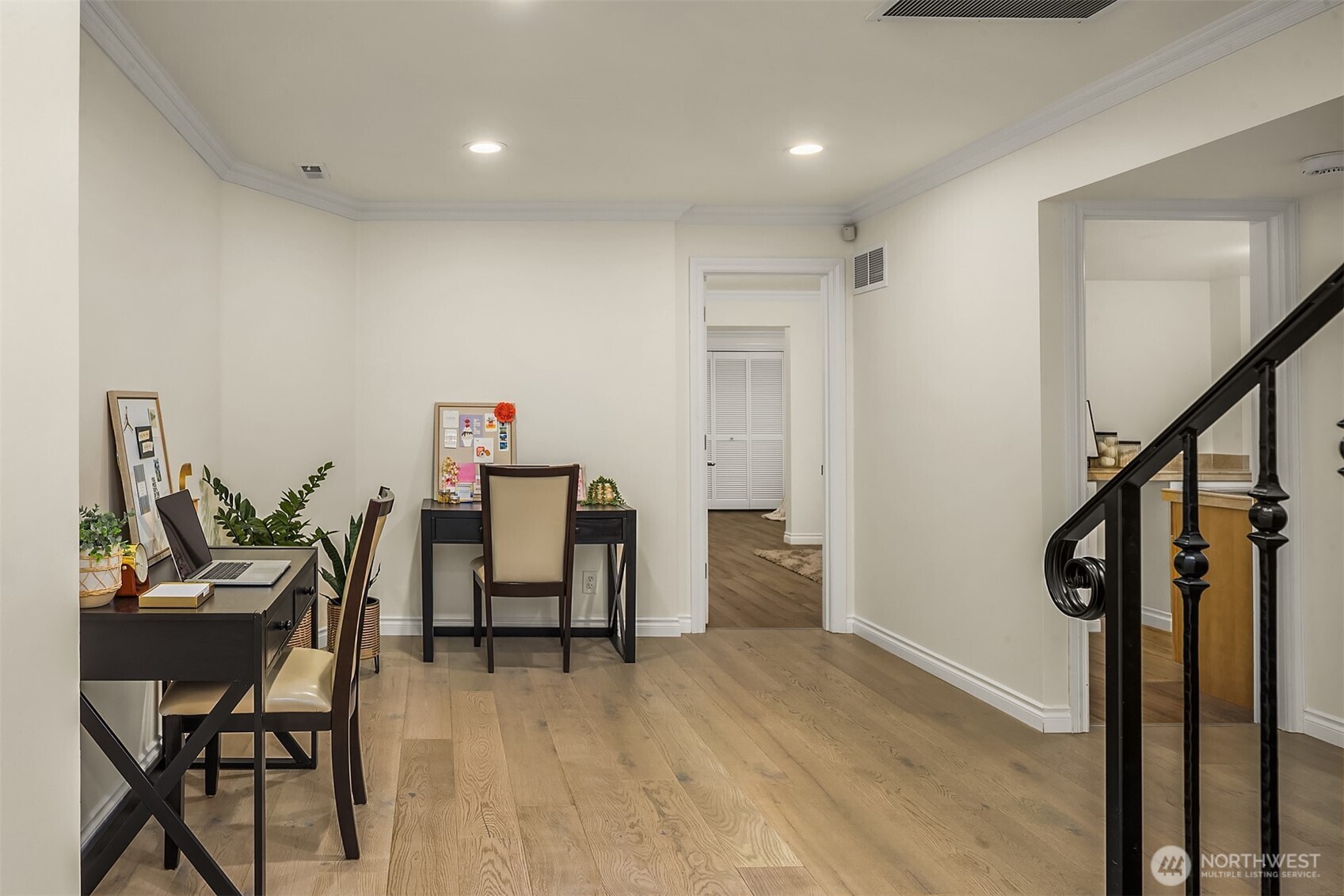 500 Waverly Way Property Photo 21