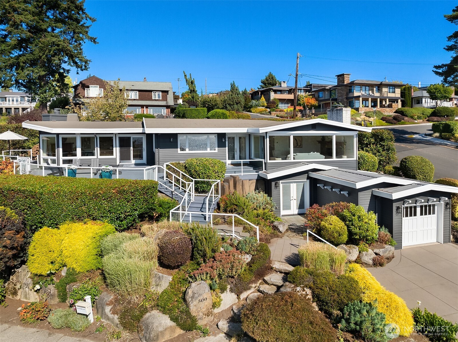 500 Waverly Way Property Photo 40