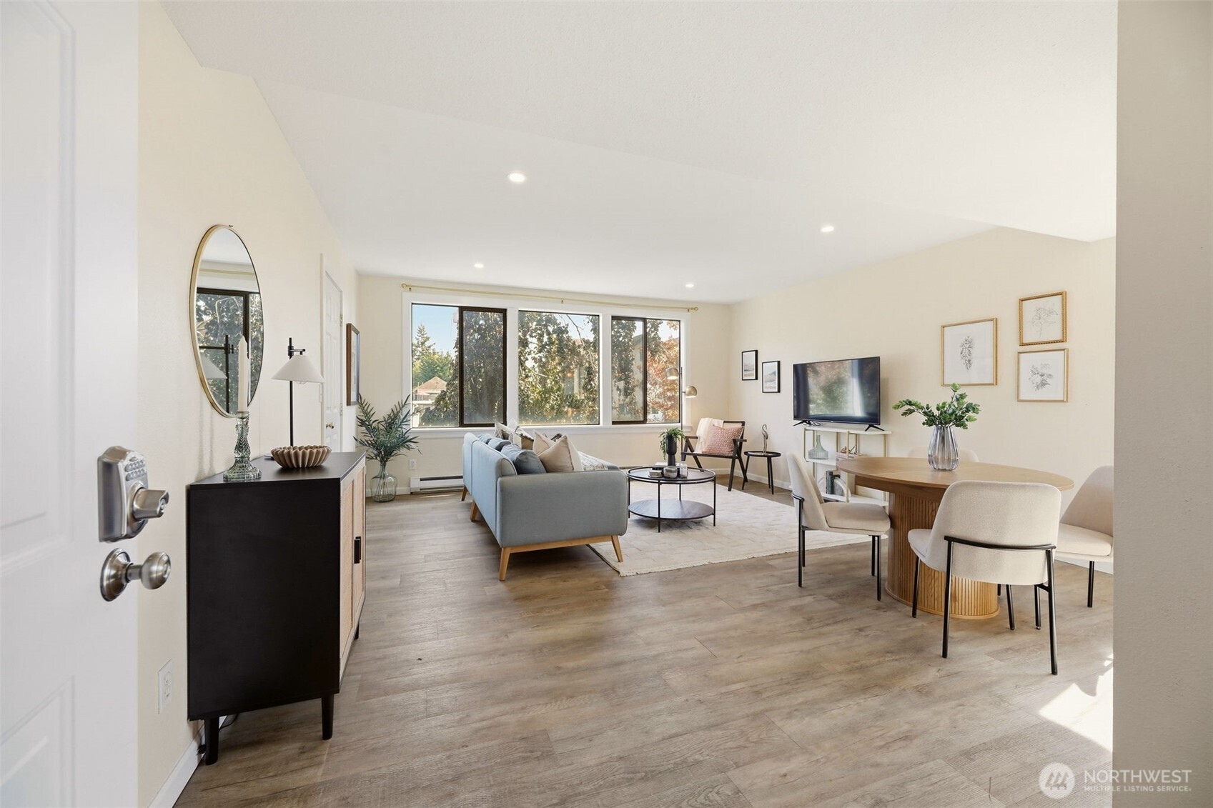 2120 Highland Ave Avenue 301 Property Photo 6