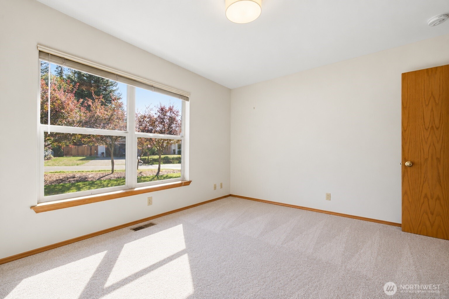 3805 Morning Mist Way Property Photo 27