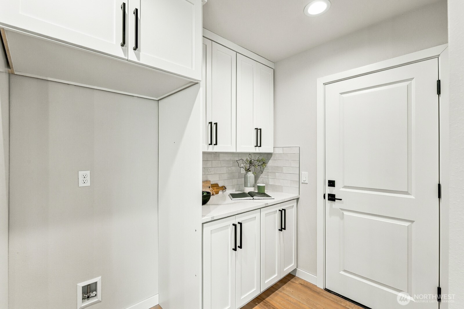 1414 126th Street B Property Photo 6