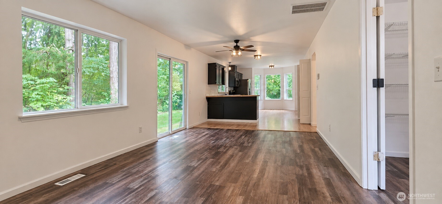 9008 138th Street Property Photo 11