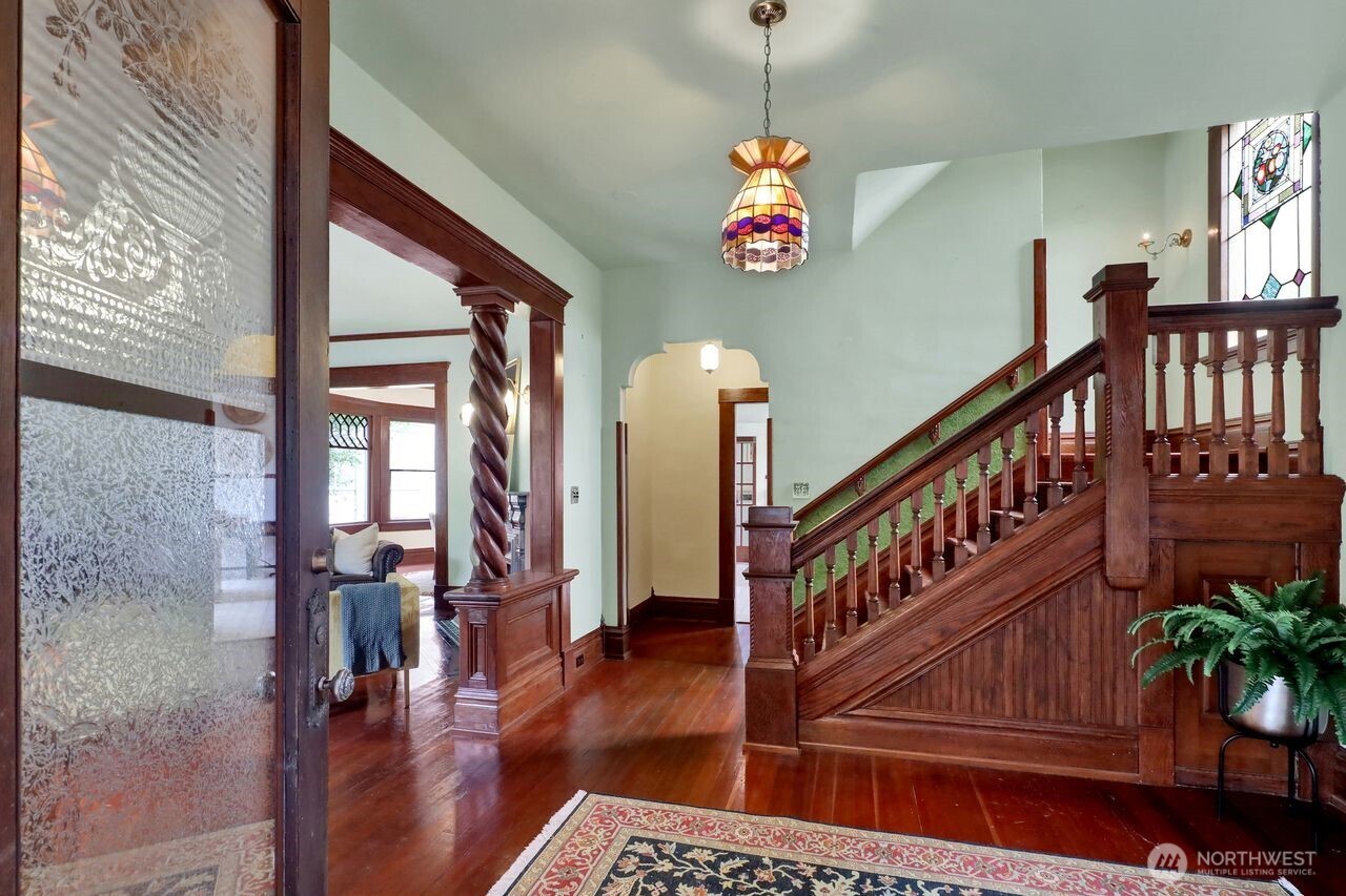 1505 Broadway Property Photo 6