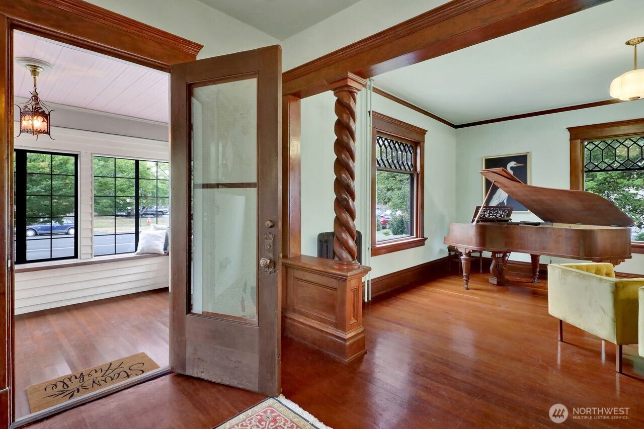 1505 Broadway Property Photo 7