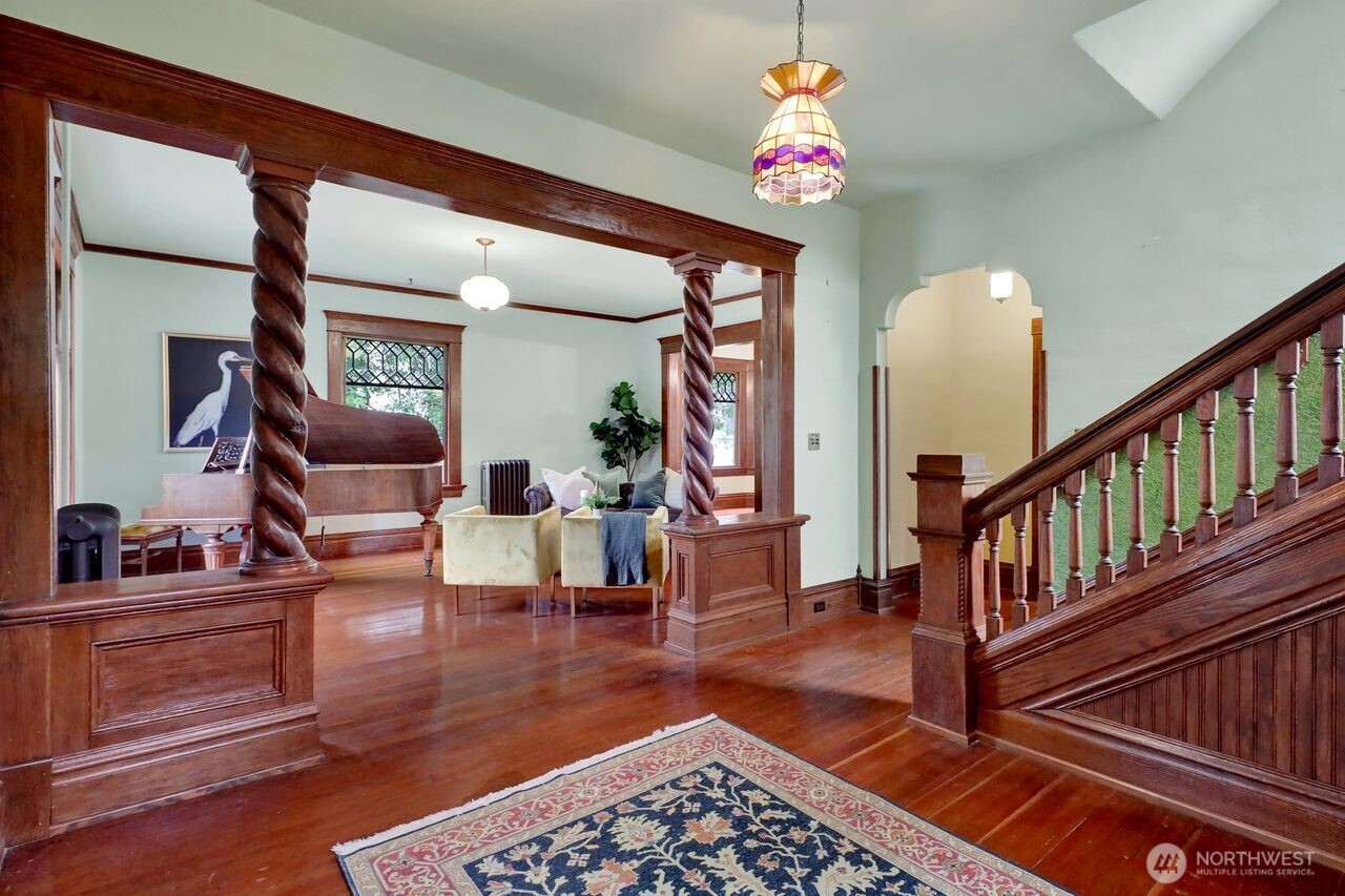 1505 Broadway Property Photo 8