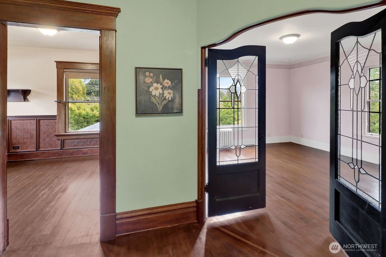 1505 Broadway Property Photo 22