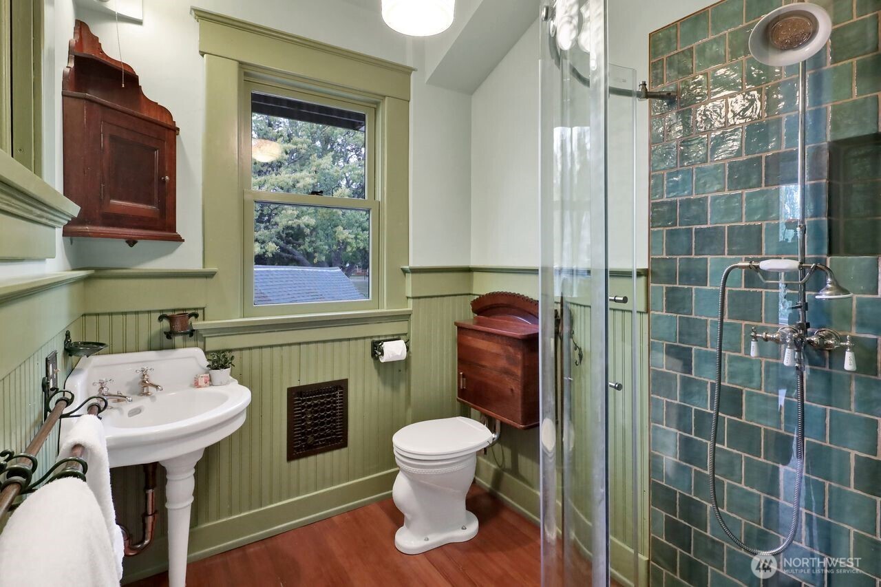 1505 Broadway Property Photo 29