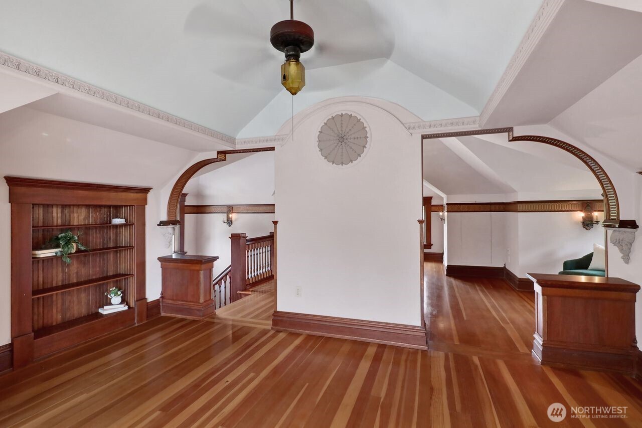 1505 Broadway Property Photo 32