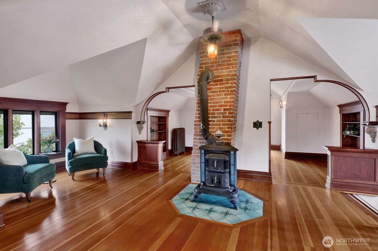 1505 Broadway Property Photo 33