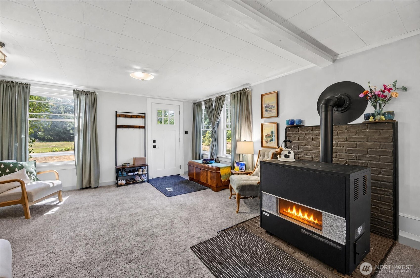 10215 56th Street Property Photo 17