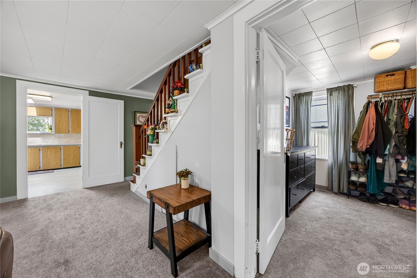 10215 56th Street Property Photo 18