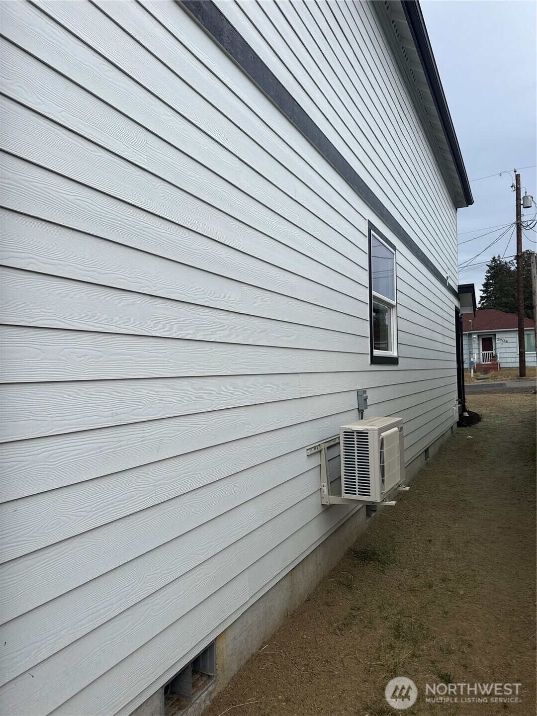 3711 W E Street Property Photo 18