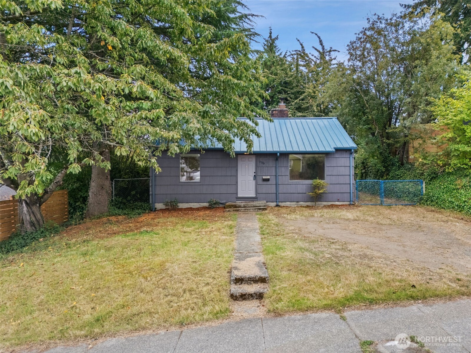 3109 Sw Roxbury Street Property Photo 2