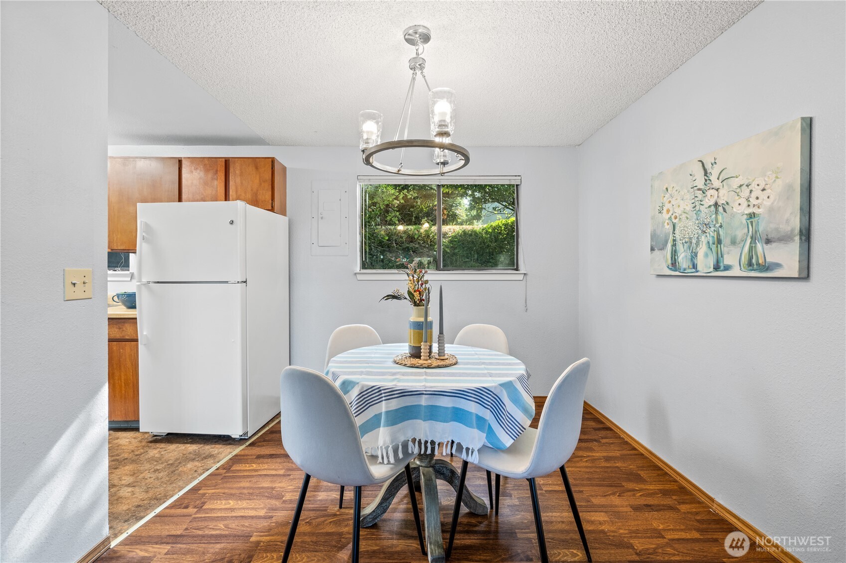 2533 Fir Avenue Property Photo 10