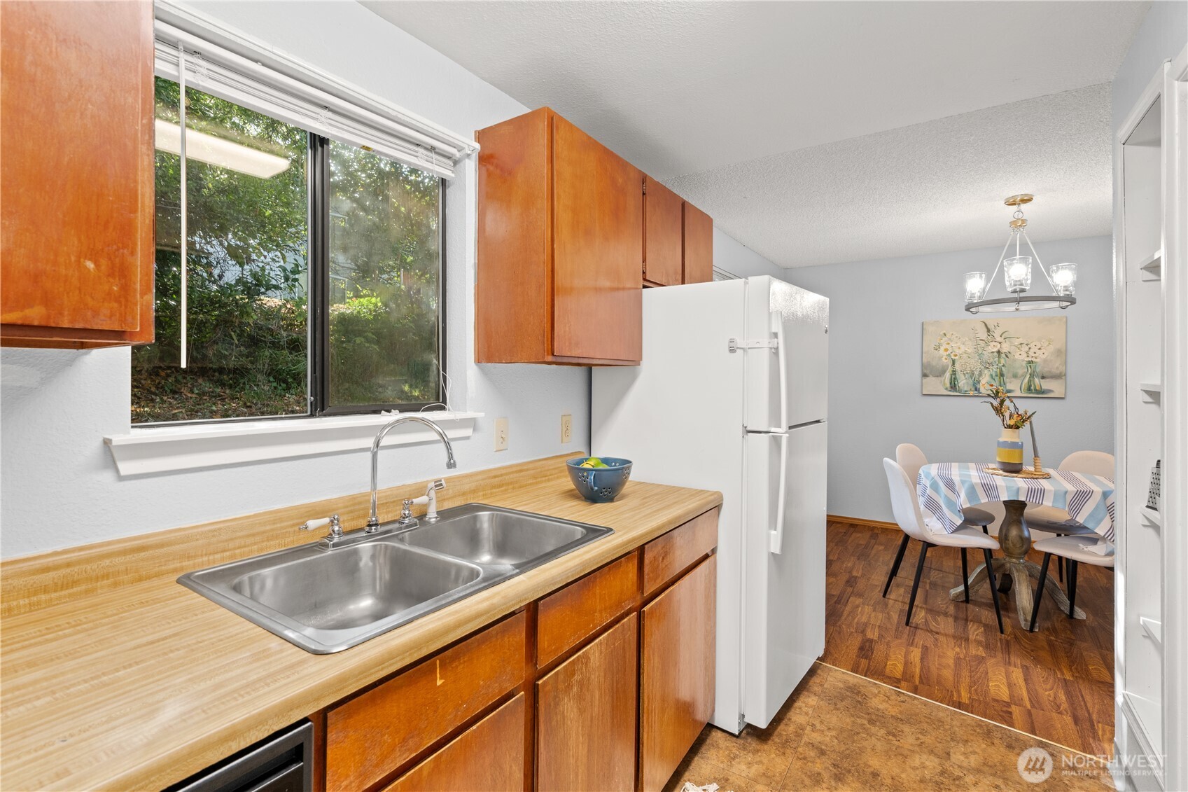 2533 Fir Avenue Property Photo 12