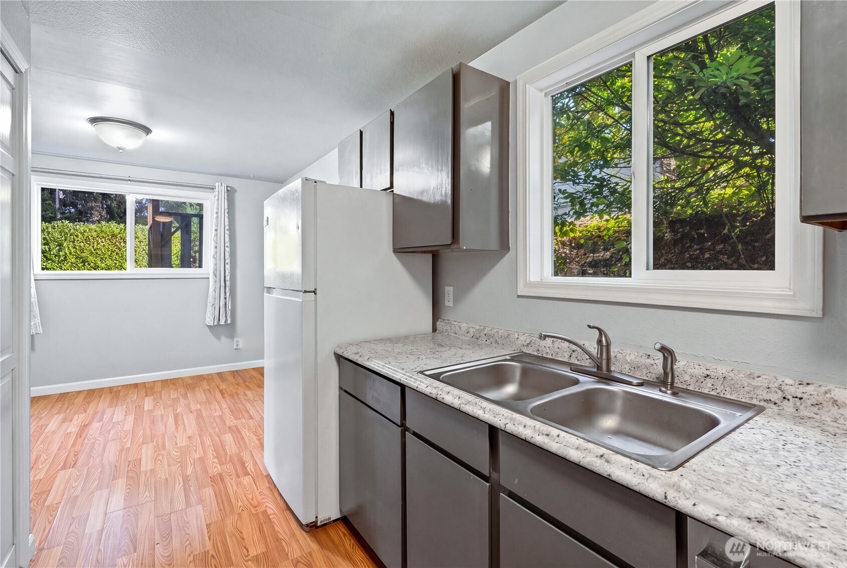 2533 Fir Avenue Property Photo 28
