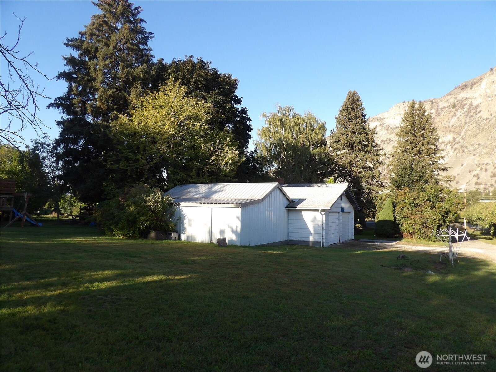 31688 A Highway 97 Property Photo 3