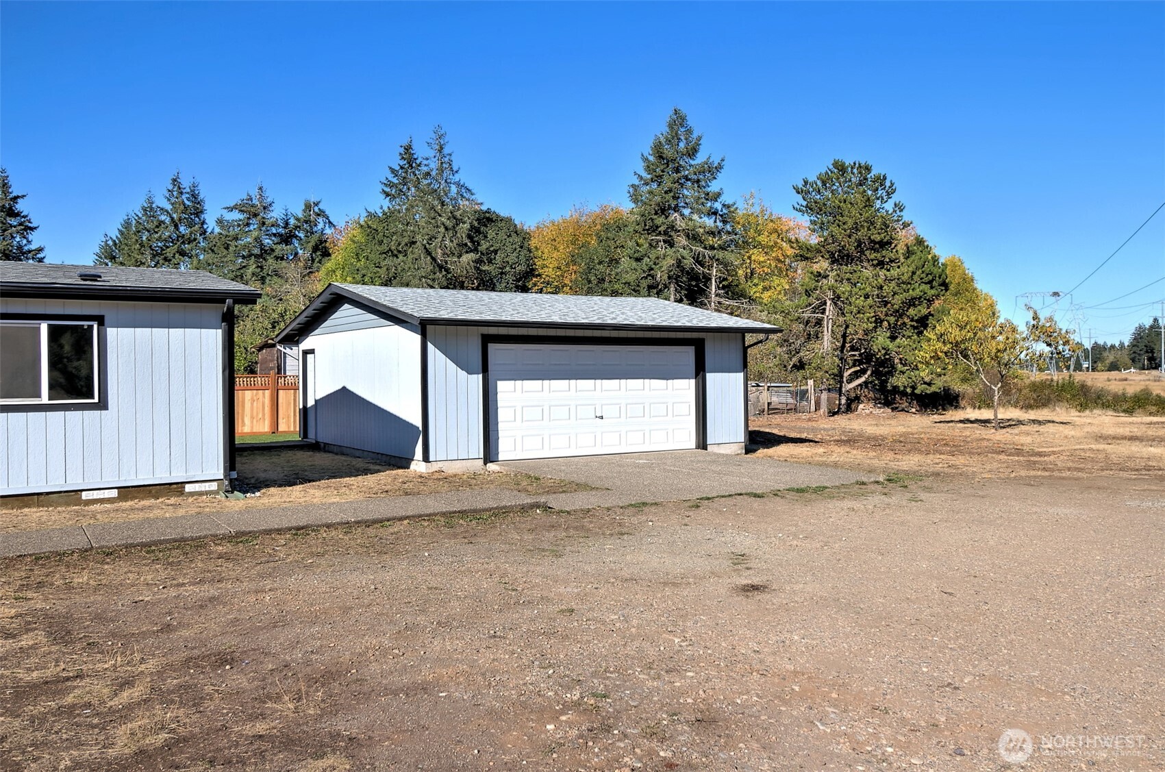 1882 E Johns Prairie Road Property Photo 5