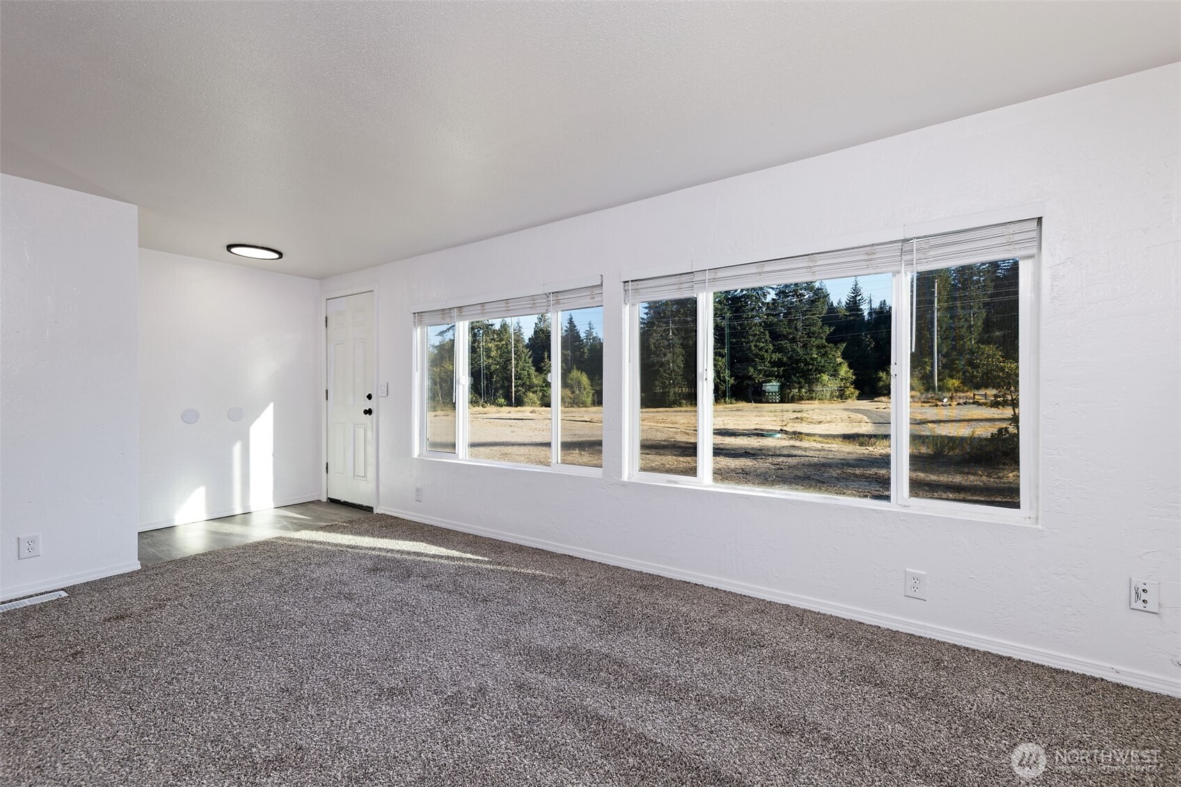 1882 E Johns Prairie Road Property Photo 7
