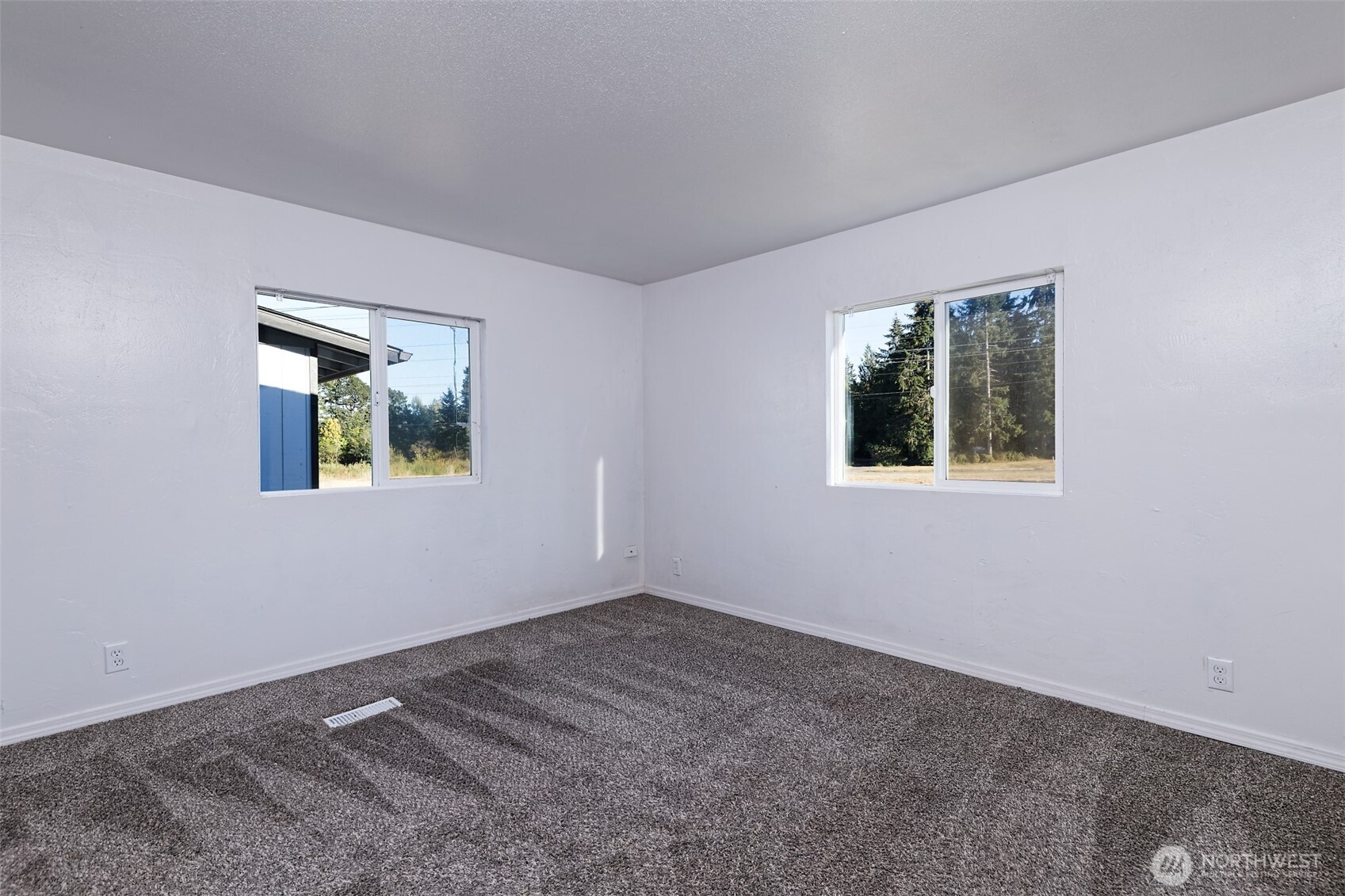 1882 E Johns Prairie Road Property Photo 15