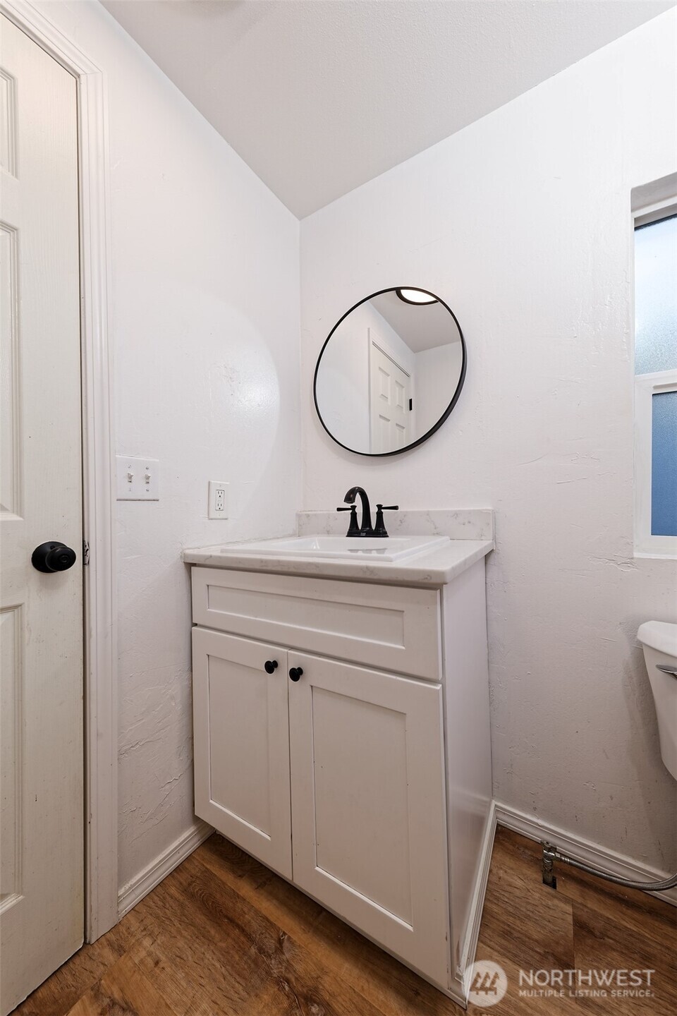 1882 E Johns Prairie Road Property Photo 18