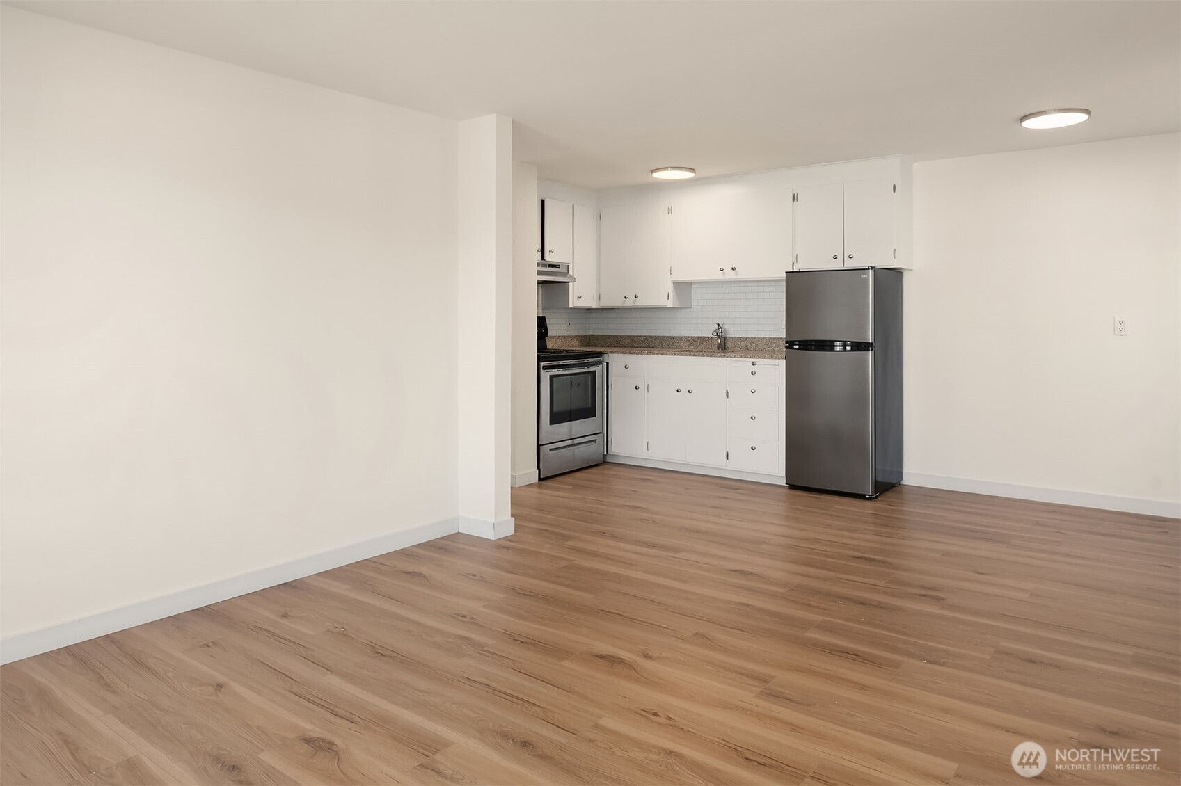 2239 Yale Avenue Property Photo 25