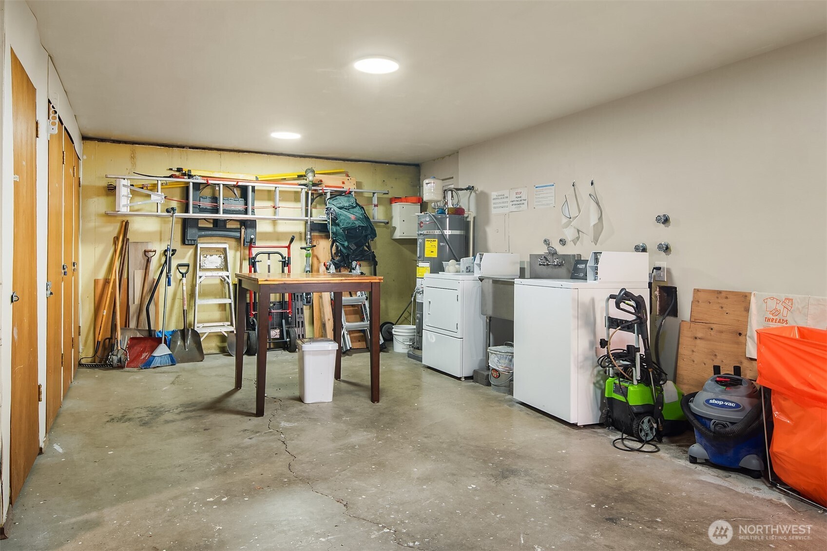 2239 Yale Avenue Property Photo 30