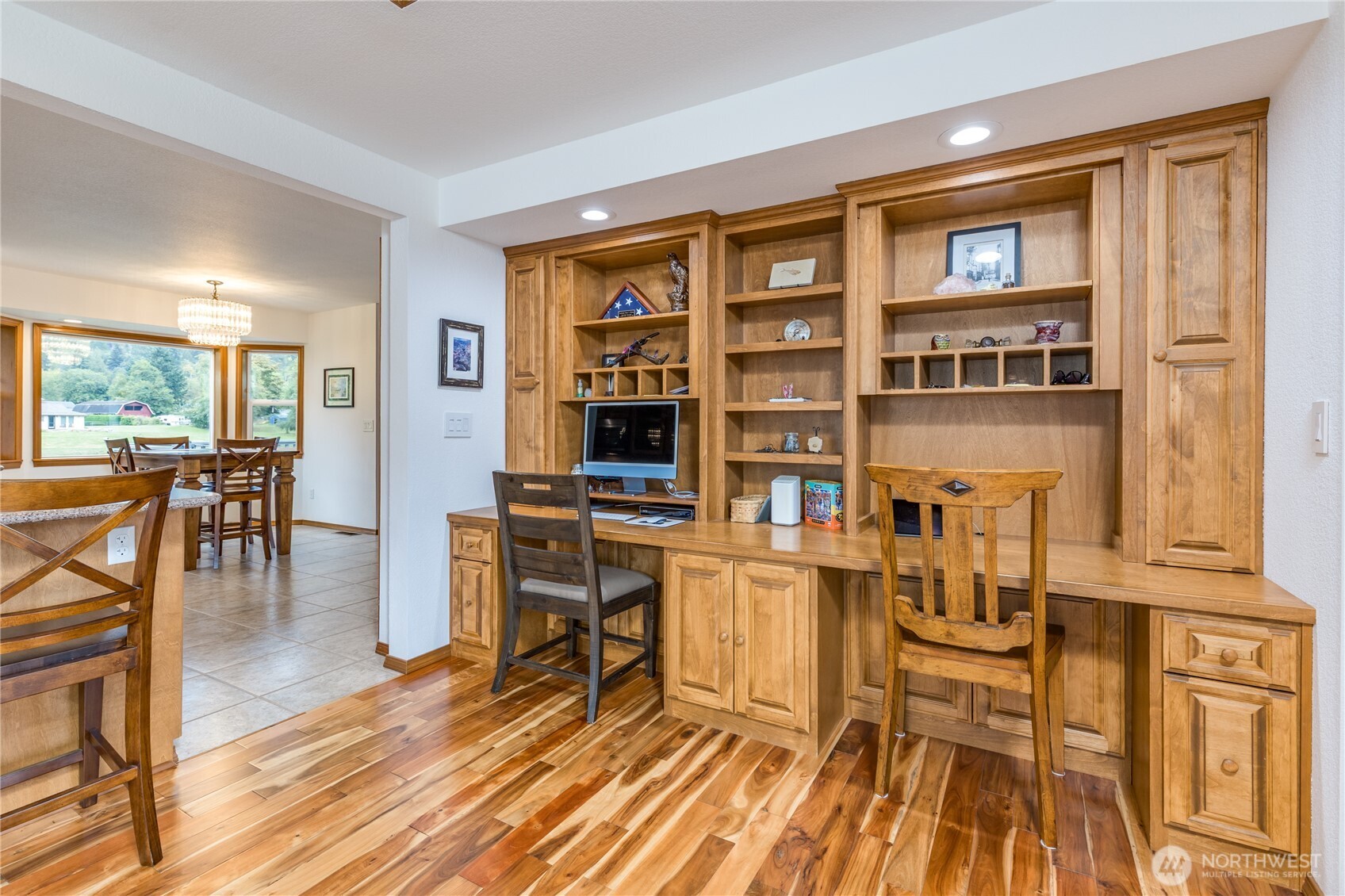 1202 Pike Street Property Photo 7
