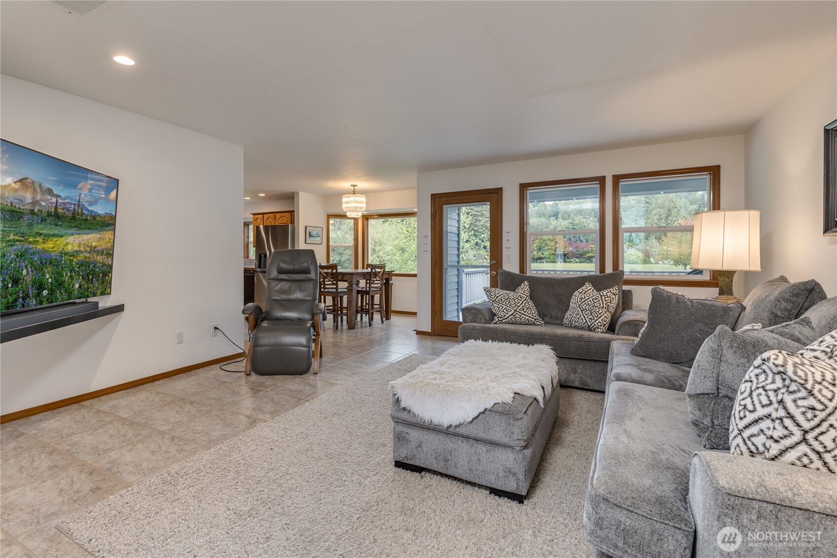 1202 Pike Street Property Photo 13