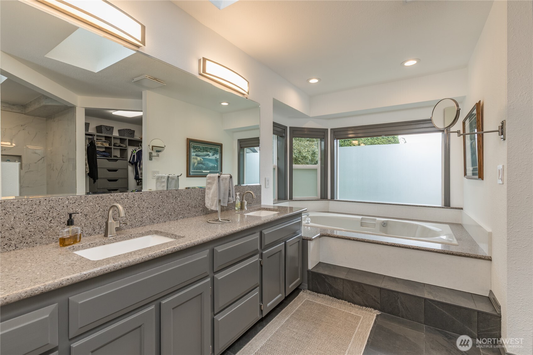1202 Pike Street Property Photo 16