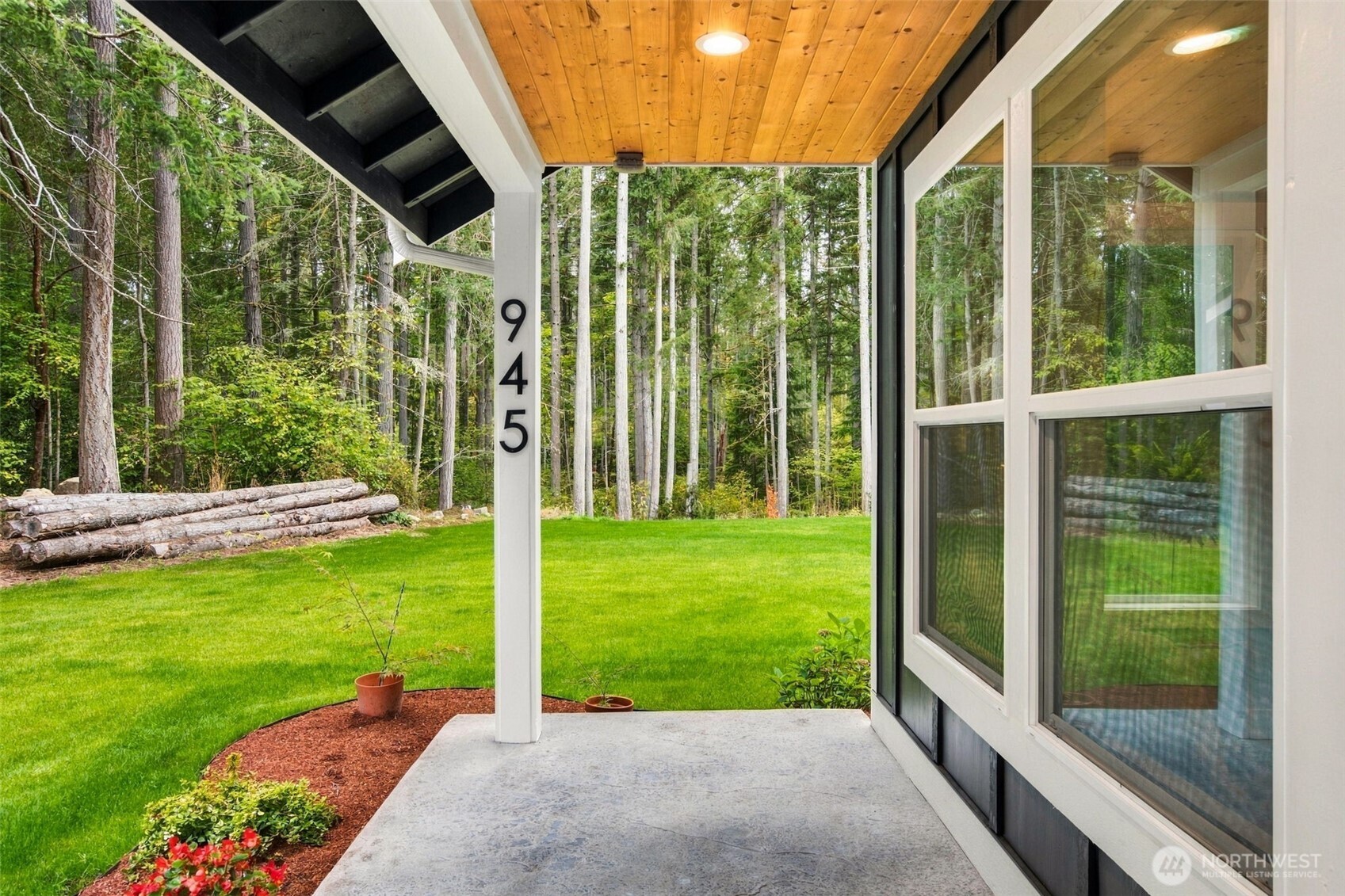 945 & 953 Lummi Drive Property Photo 3