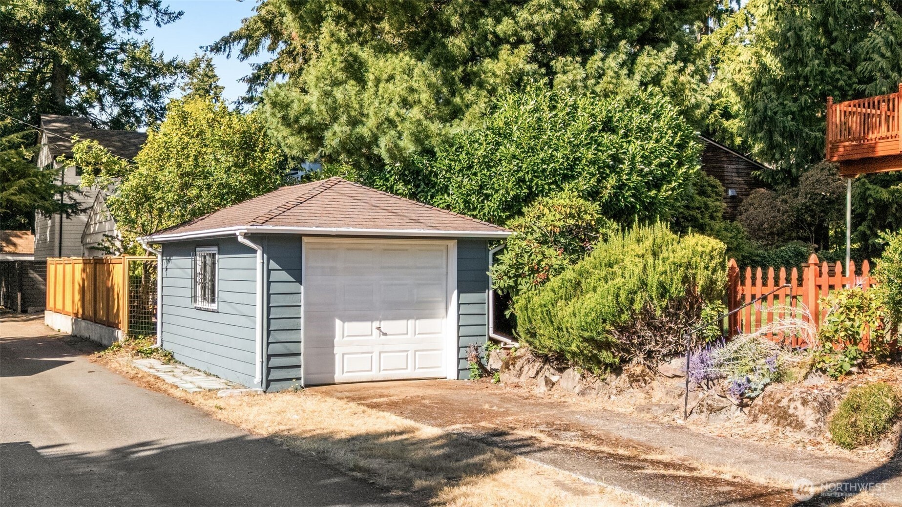 12703 4th Avenue Property Photo 39