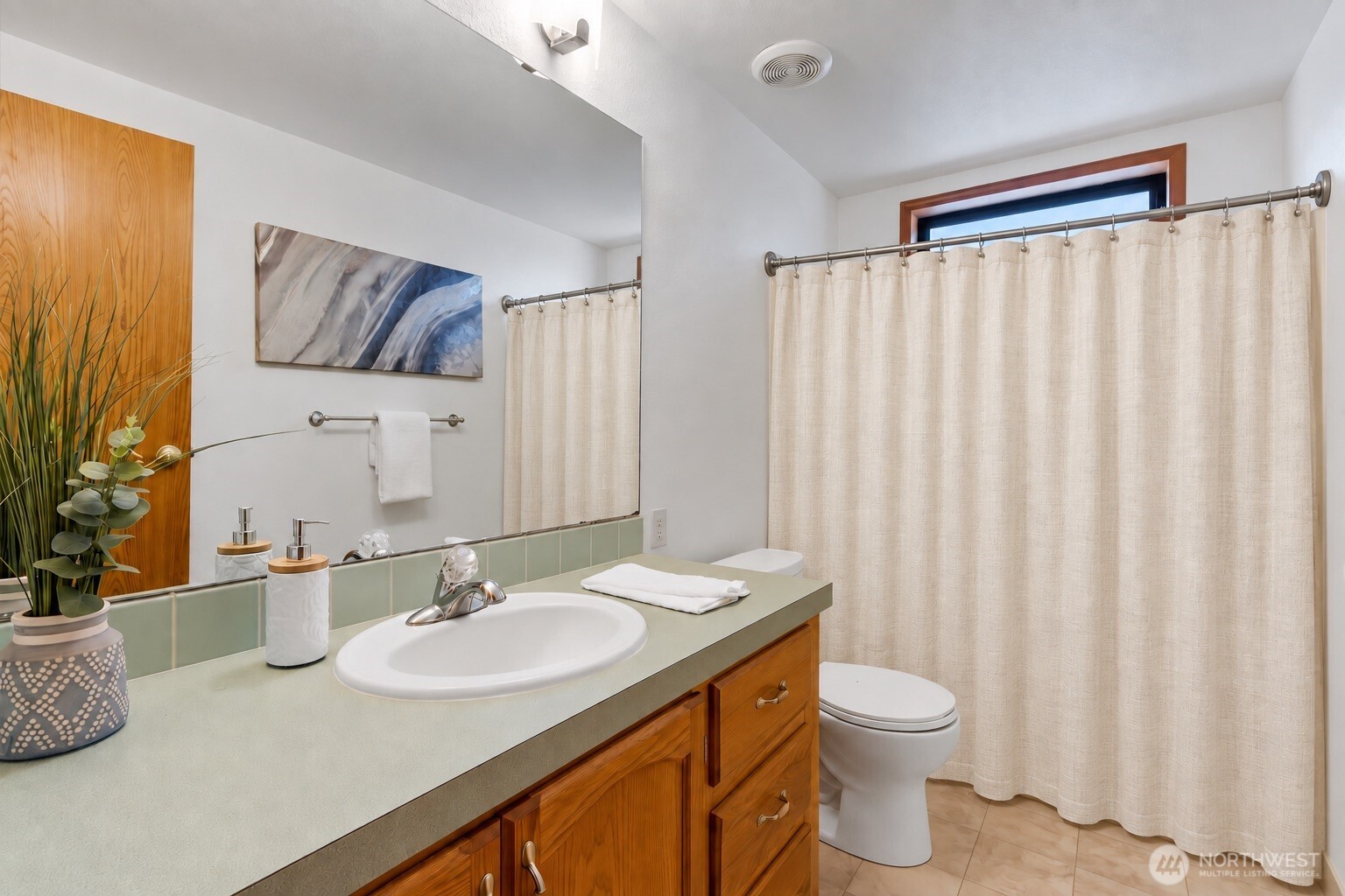 2508 Alonda Lane Property Photo 10