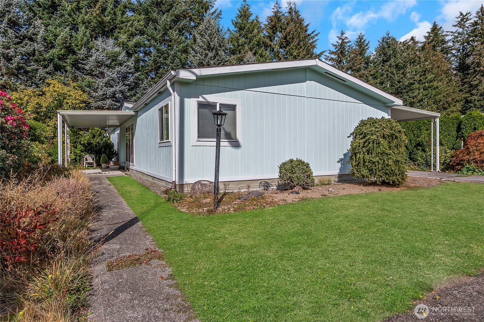 2508 Alonda Lane Property Photo 16