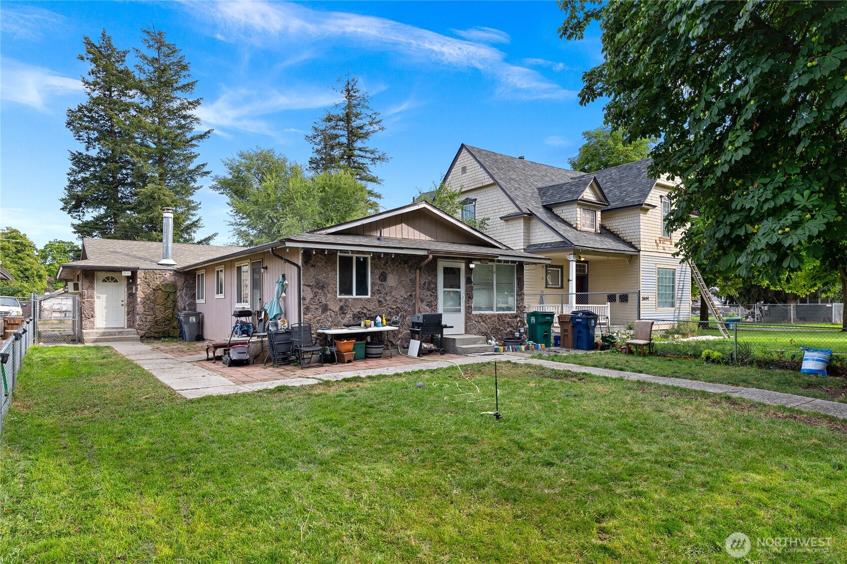 2608 N Madelia Street Property Photo 1