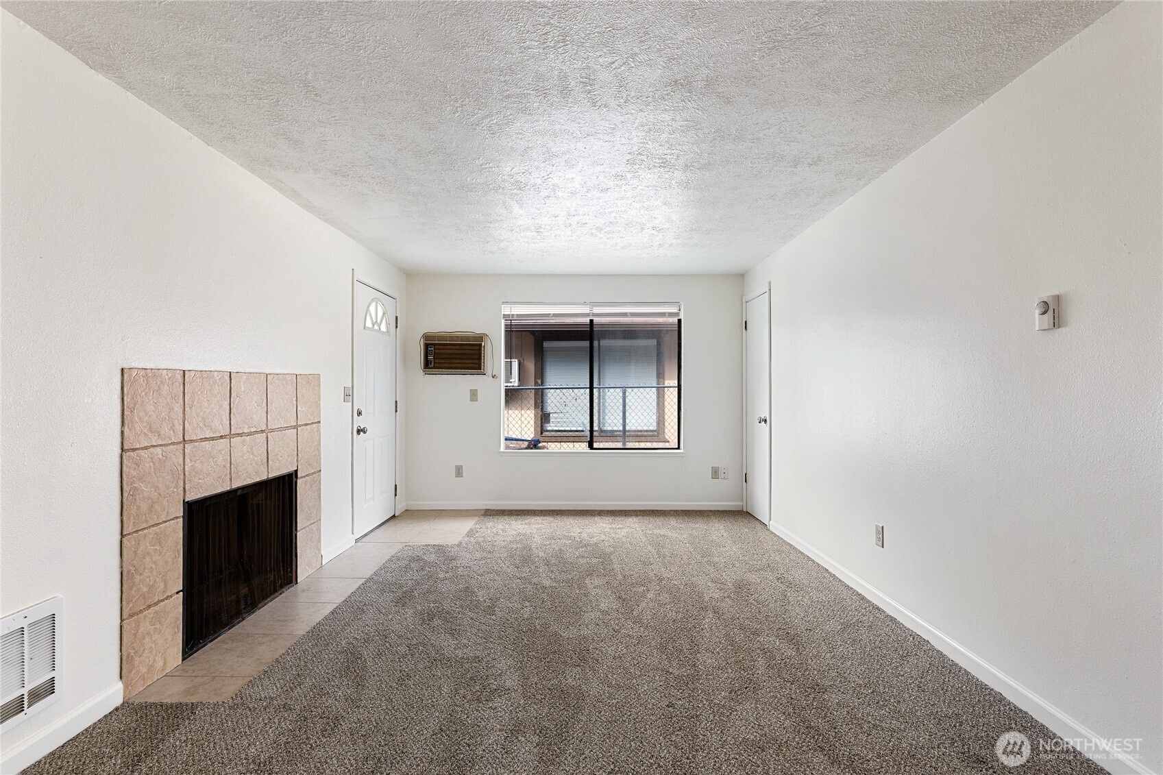 2608 N Madelia Street Property Photo 5