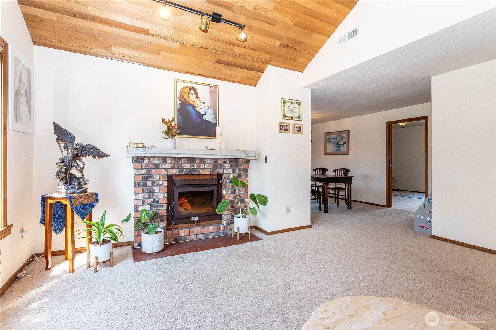 2317 214th Place Property Photo 4