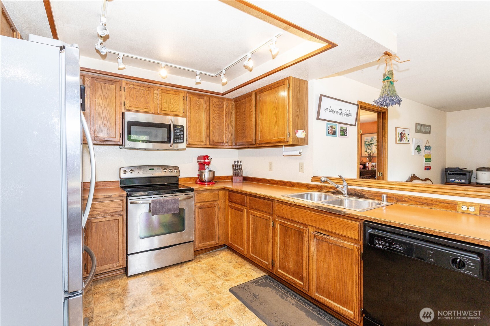 2317 214th Place Property Photo 8