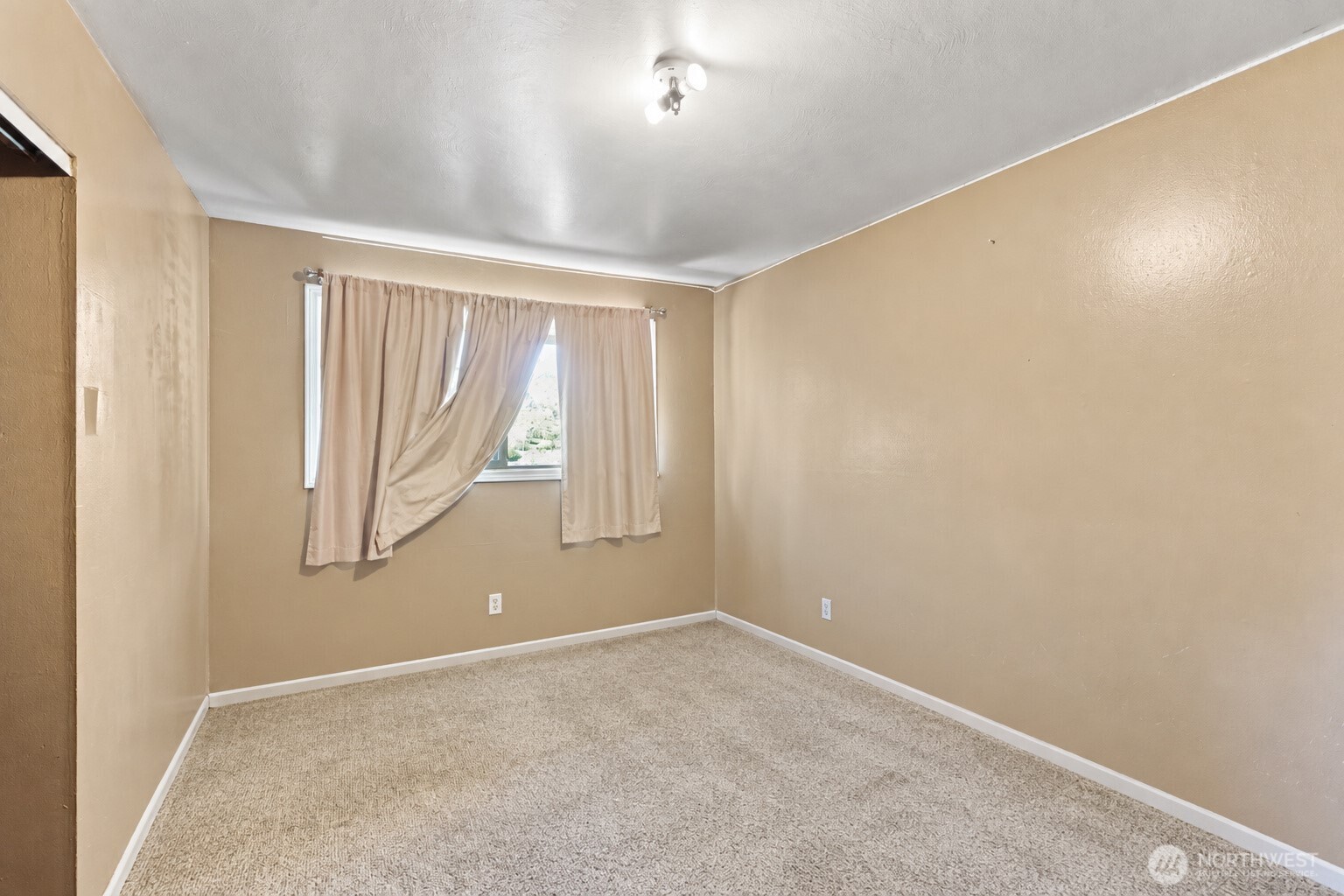 27054 124th Avenue Property Photo 15