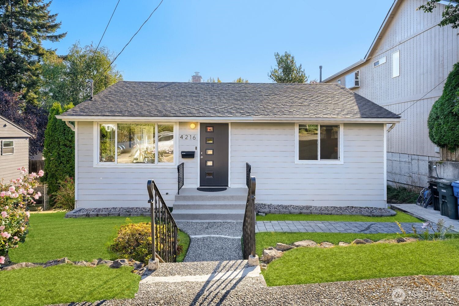 4216 27th Avenue Property Photo 1