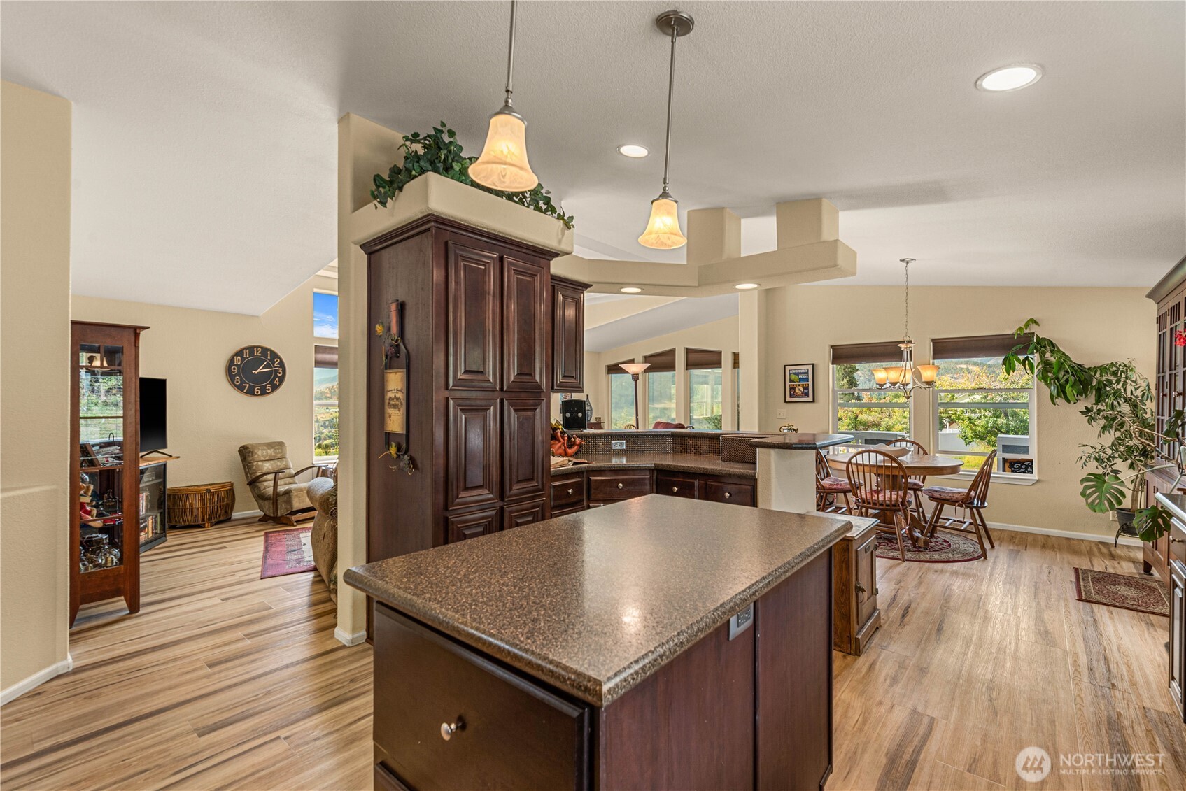 8795 Larson Road Property Photo 17