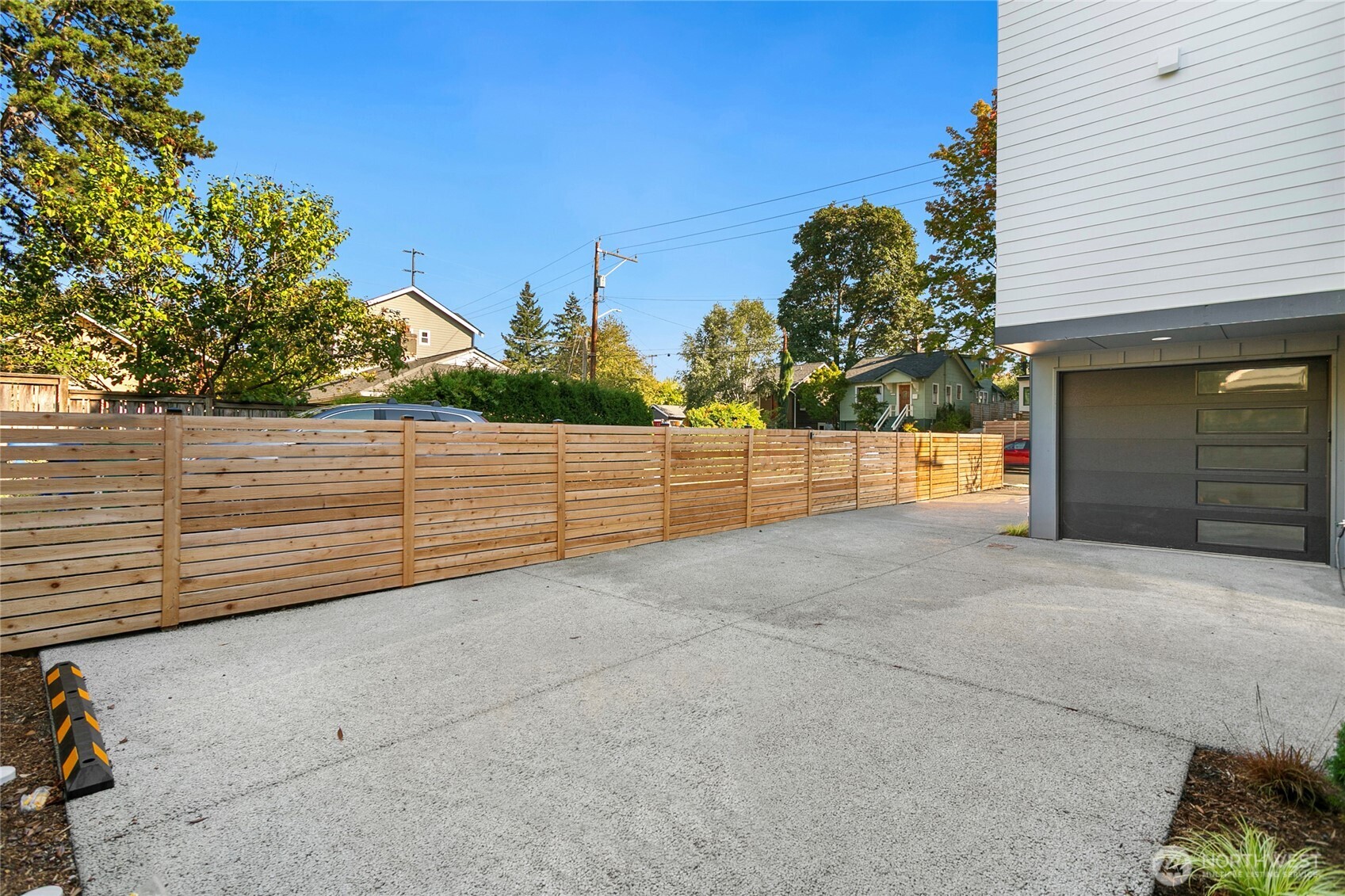 338 Ne 90th Street Property Photo 23