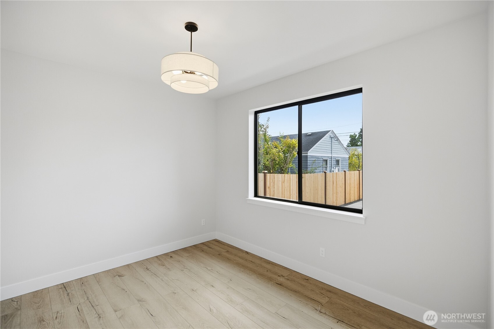 4415 N 14th Street B Property Photo 10
