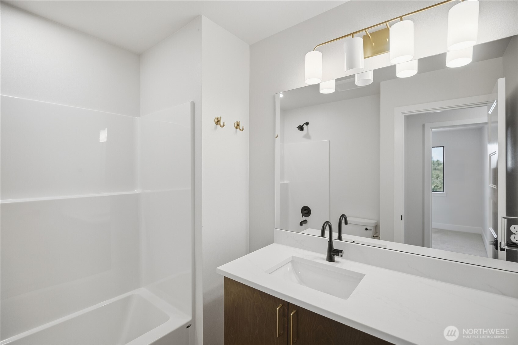 4415 N 14th Street B Property Photo 20