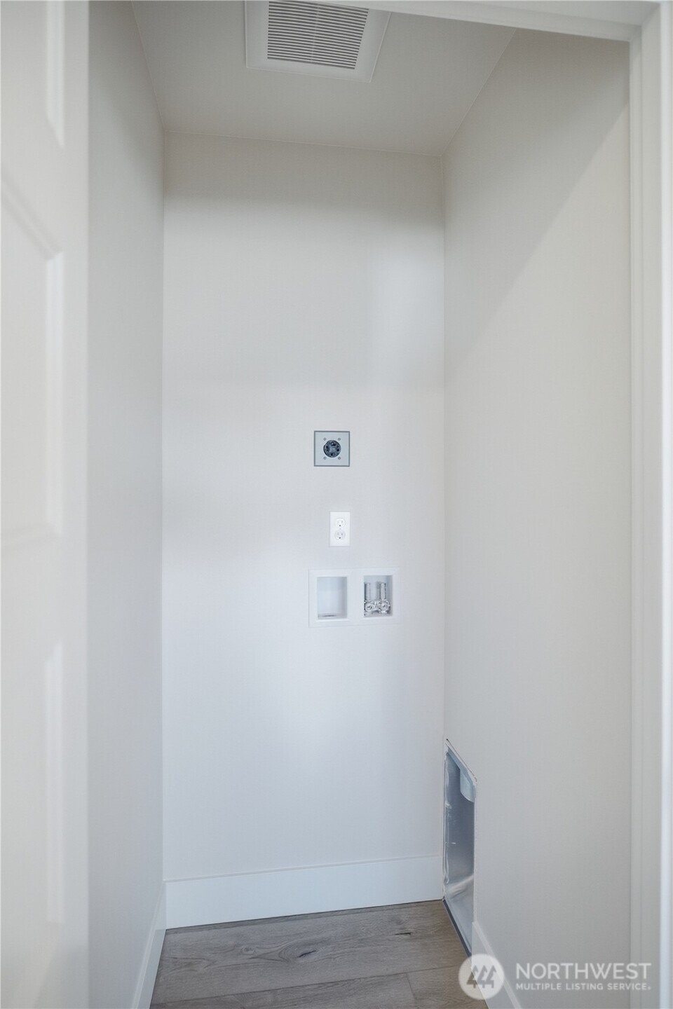 4415 N 14th Street B Property Photo 22